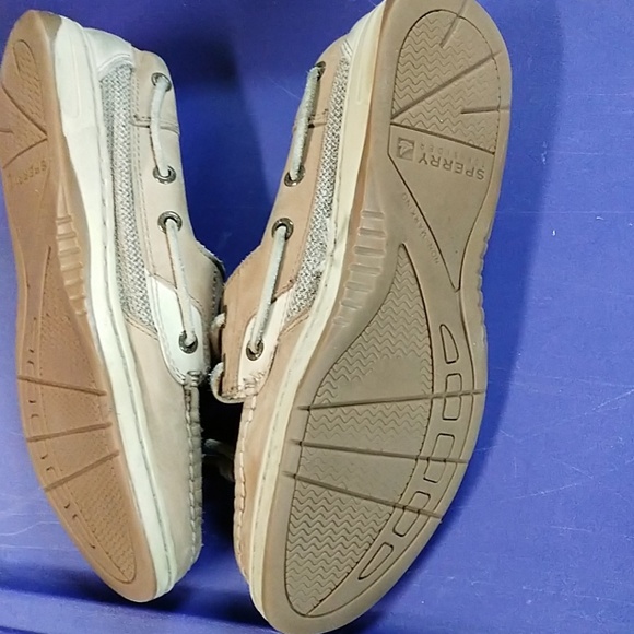 Sperry - Picture 2 of 5